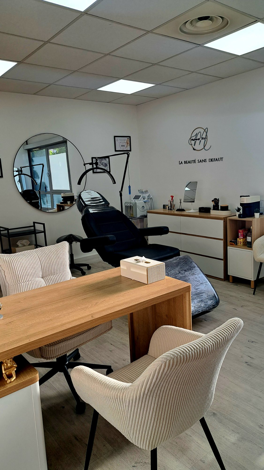 Photo 4 - Bureaux à louer dans un centre médical esthétique