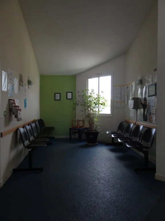 Photo 3 - Un cabinet à taille humaine recherche un médecin généraliste
