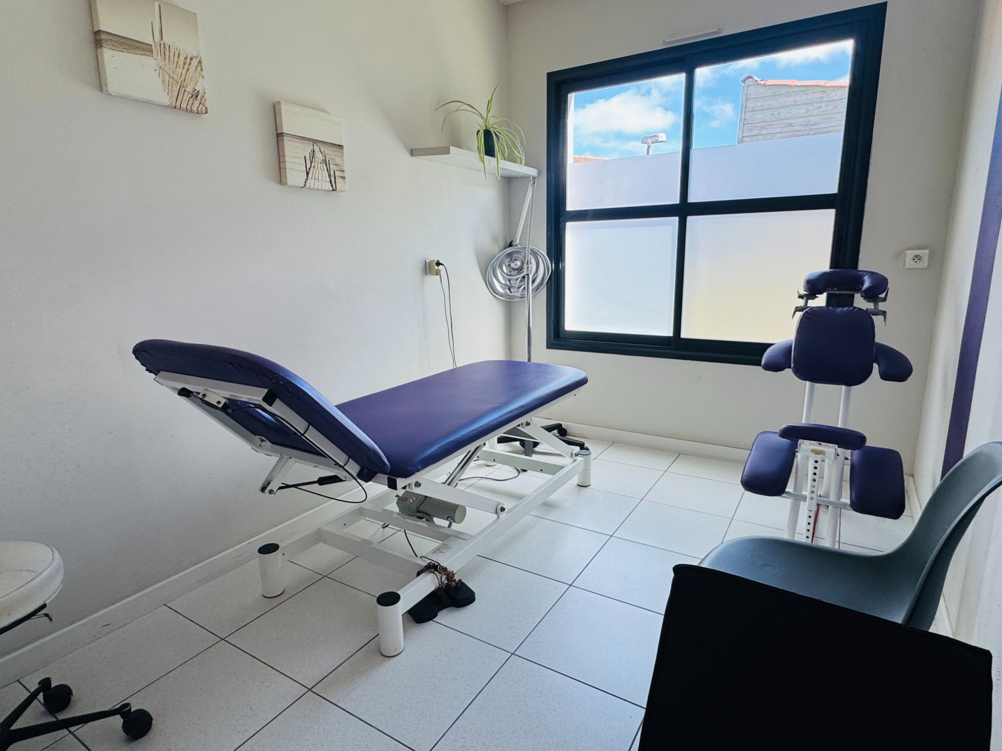 Photo 3 - Local professionnel 101m2