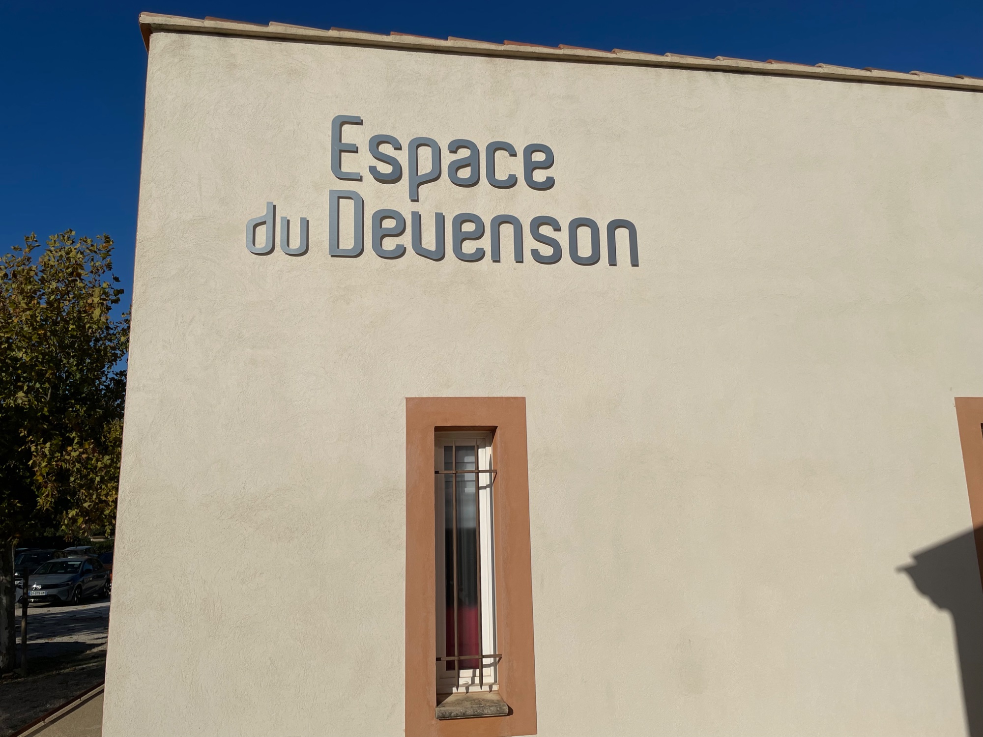 Photo 3 - Location bureau