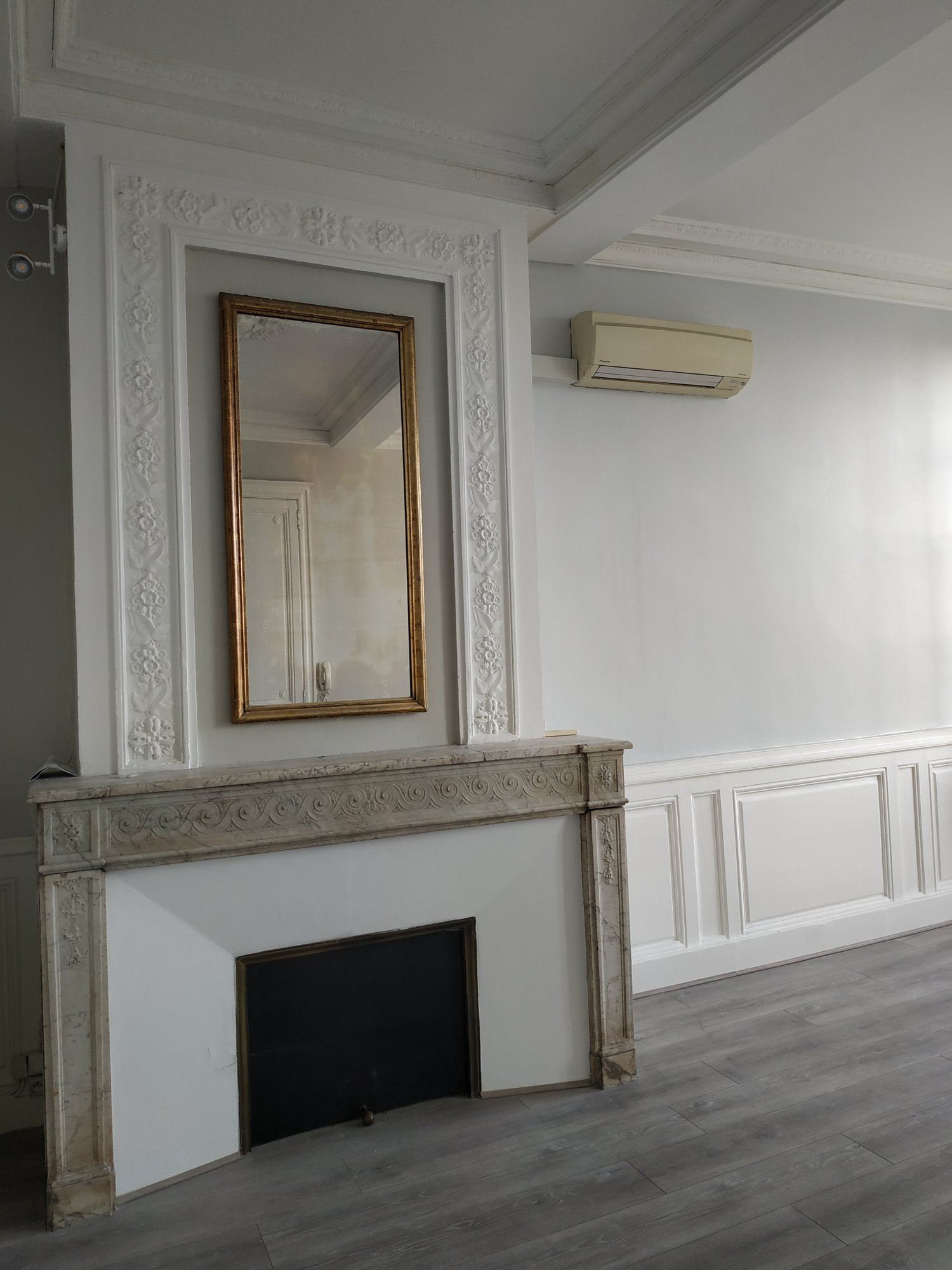 Photo 4 - Bureau professionnel lumineux