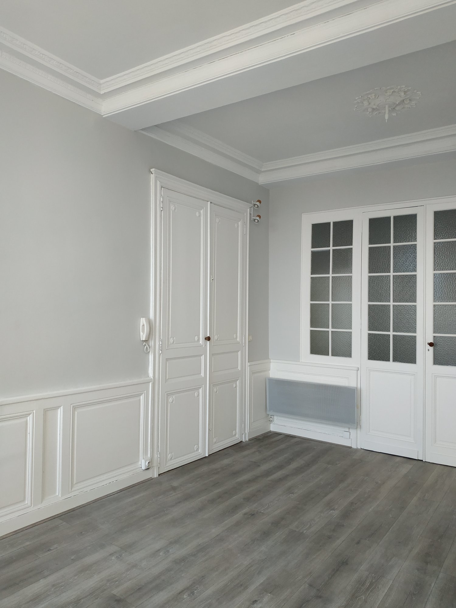 Photo 3 - Bureau professionnel lumineux