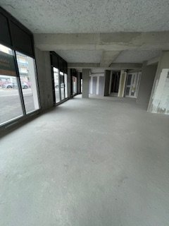 Photo 3 - Local à Brignais de 160 M2